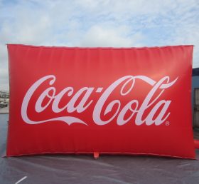 S4-321 Η διαφήμιση της Coca-Cola φουσκώνει